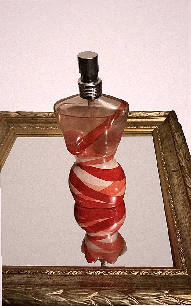 Jean Paul Gaultier Classique Eau d’Été Summer Fragrance 100ml Torso Bottle Full